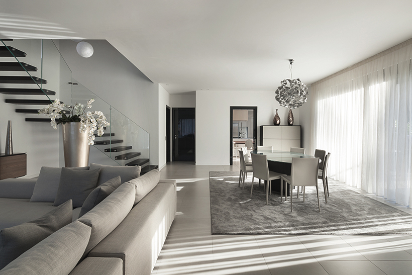 ラグジュアリー